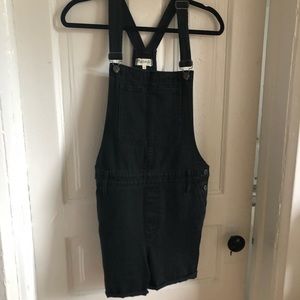 Madewell Adirondack Washed Black Short Overalls